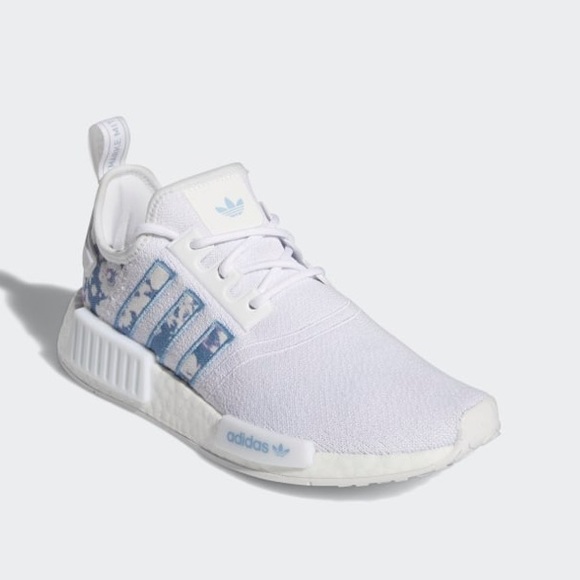 adidas Shoes - adidas NMD R1 Dreamy Floral